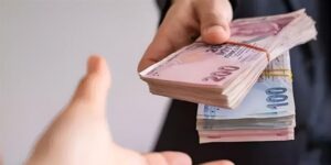 Senetle Borç Para Veren Yerler, Bankalar ve Vakıflar