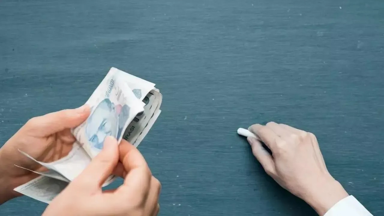 Öğrencilere Karşılıksız Kaymakamlık Bursu Desteği